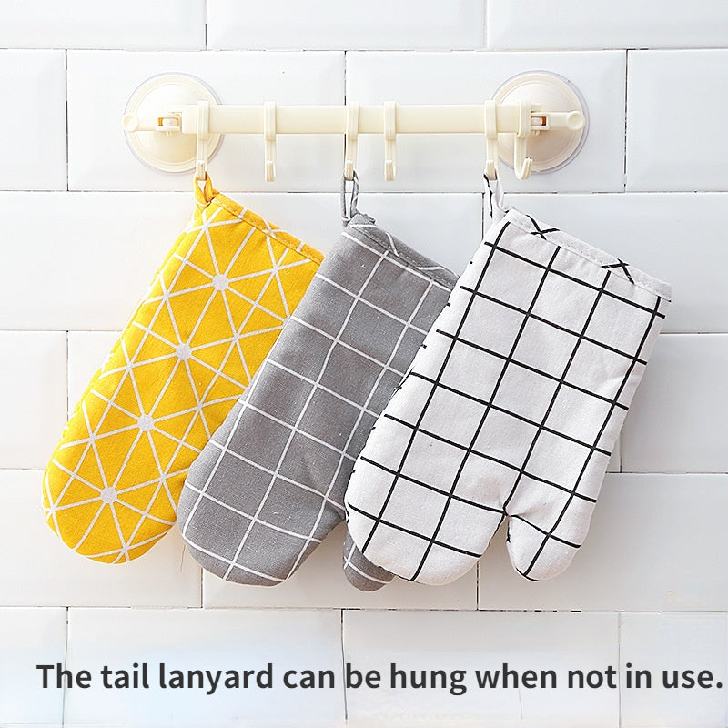 Insulated Kitchen Gloves for Oven and Steamer Use