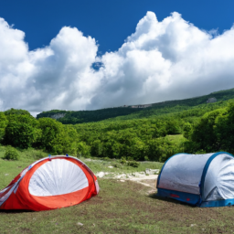 Exploring Inflatable Camping Tents: The Best Options for Quick Setup and Comfort in Nature
