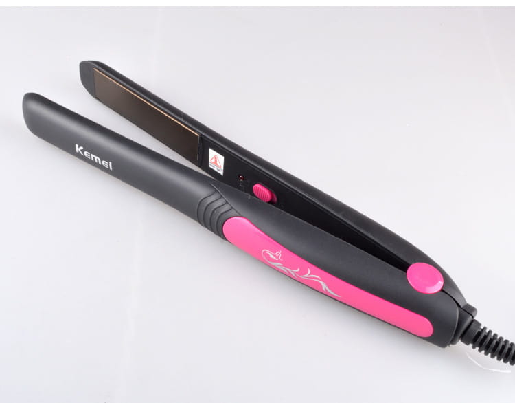 KM-328 Hair Straightener Image 1
