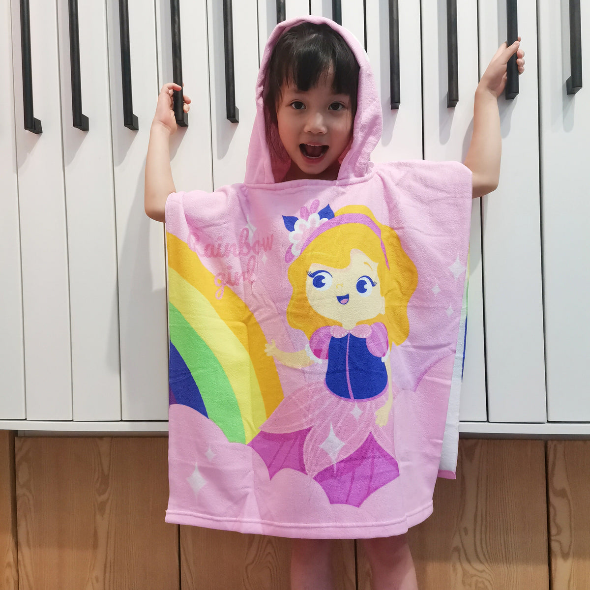 Children's Hooded Bathrobe with Soft, Absorbent Towel
