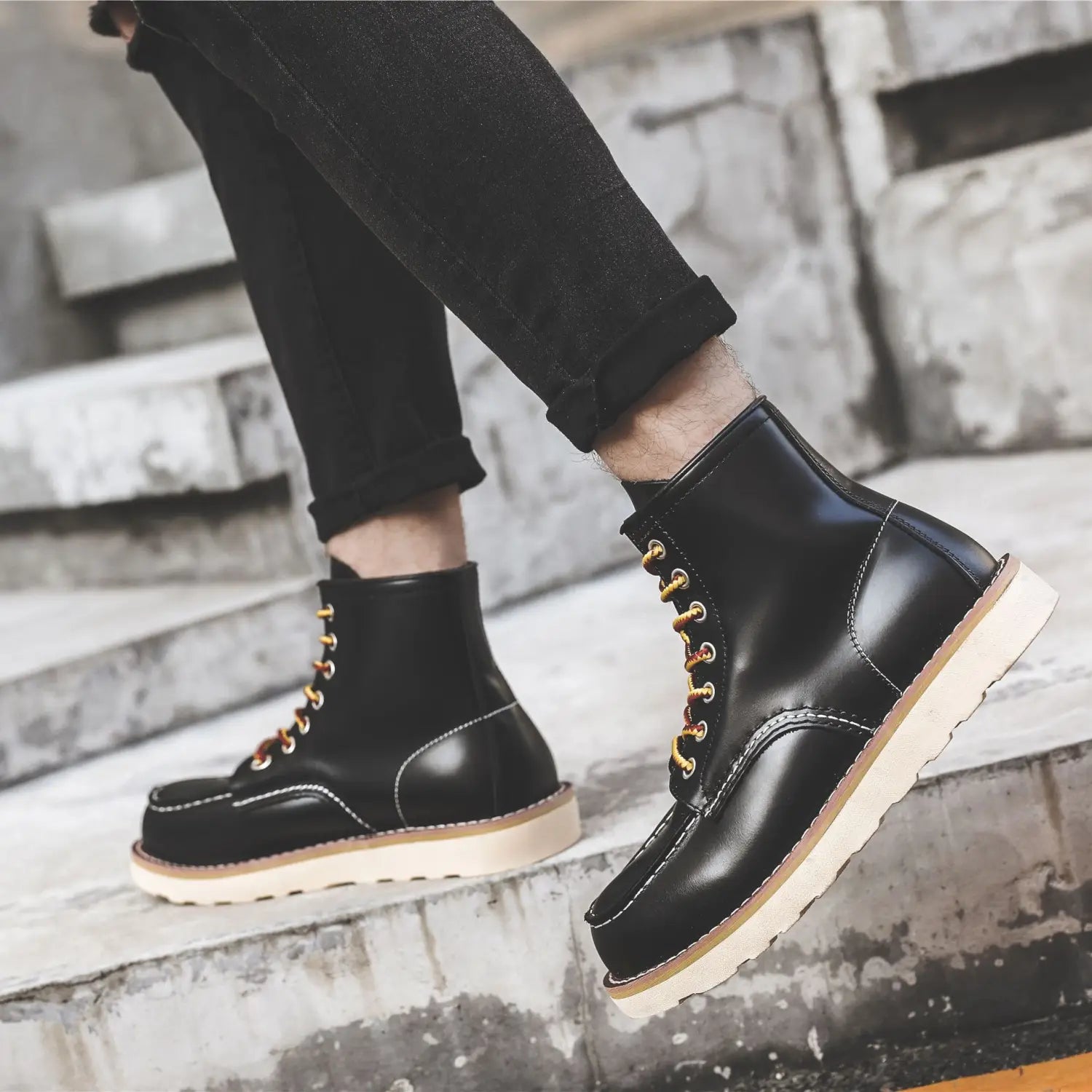 Men’s Retro Slip-On Flat Martin Workwear Boots