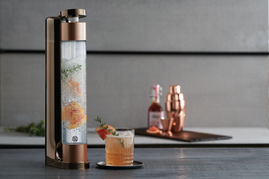 qarbo CLASSIC - Sparkling Water Maker and Fruit Infuser - Bronze