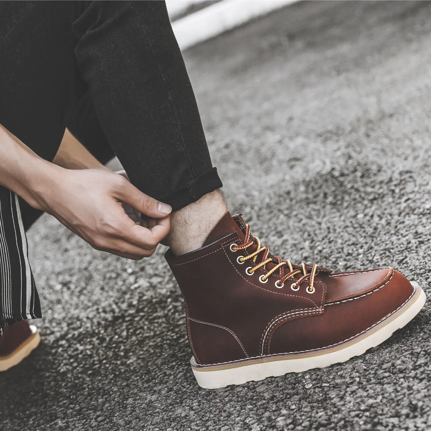 Men’s Retro Slip-On Flat Martin Workwear Boots