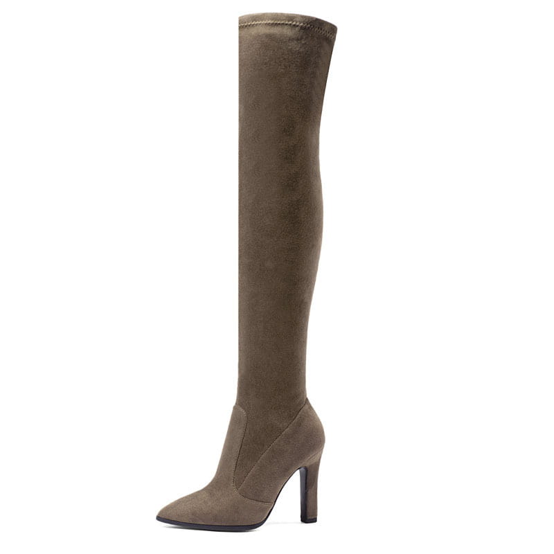 Chunky Heel Detail