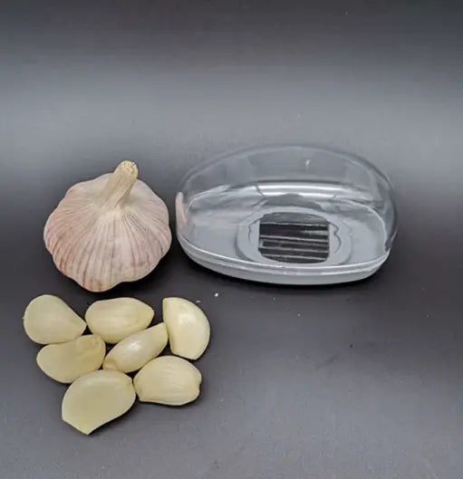 Plastic Small Garlic Cutter Kitchen Gadget (One)