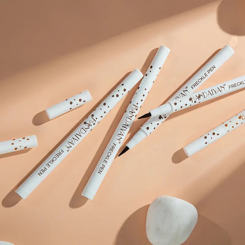 Freckle Pen with 4 Colors for Natural Makeup Effects