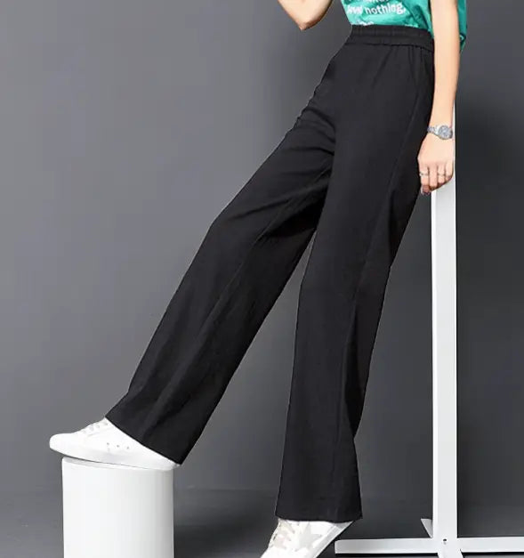 Wide-leg Pants in Action