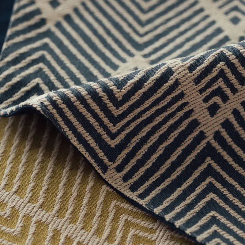 Japanese 3D Jacquard Table Runner with Tassels - Joomcy