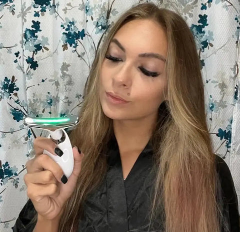 Beauty Facial Massager 7 Color Wavy Acne Beauty Microcurrent Facial Device Skin Firming for Face Neck Beauty Device,