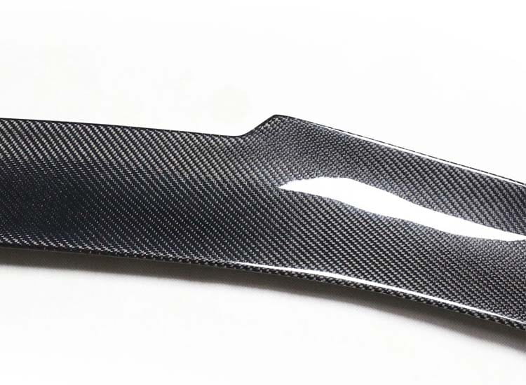 Tail Wing Image 9