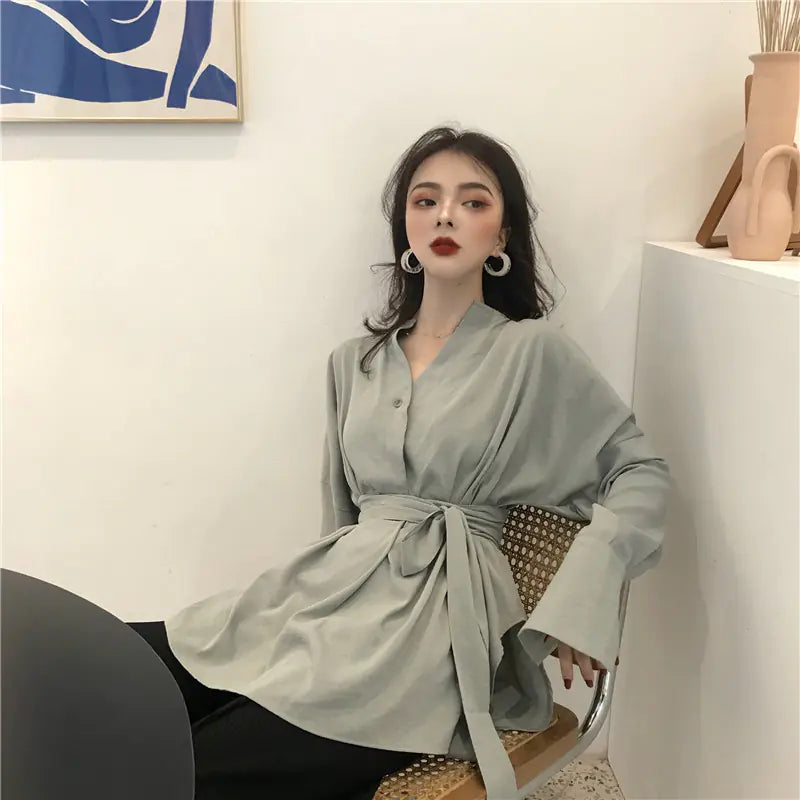 Retro Long Sleeve Tie Shirt with Unique Design - Joomcy