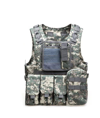 Amphibious Tactical Vest with Multi-Function Carabiner