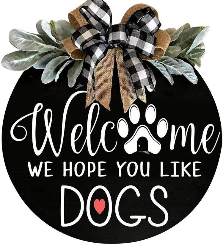 Black Round Wooden Welcome Sign with Bow Decor