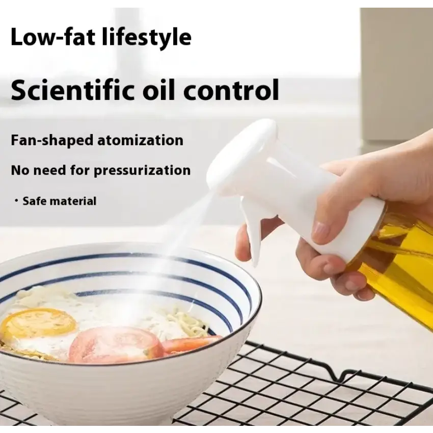 White plastic spray bottle with a fan-shaped nozzle, designed for scientific oil control and low-fat lifestyle use.