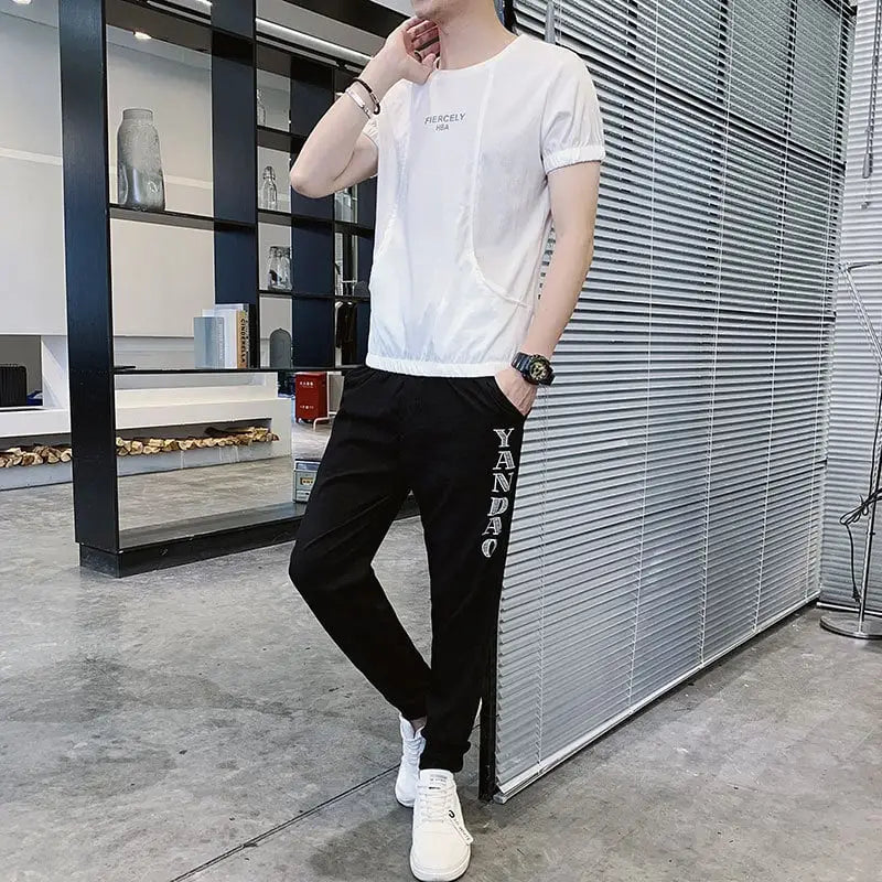 Handsome Ice Silk Men’s Short-sleeved Sports T-shirt