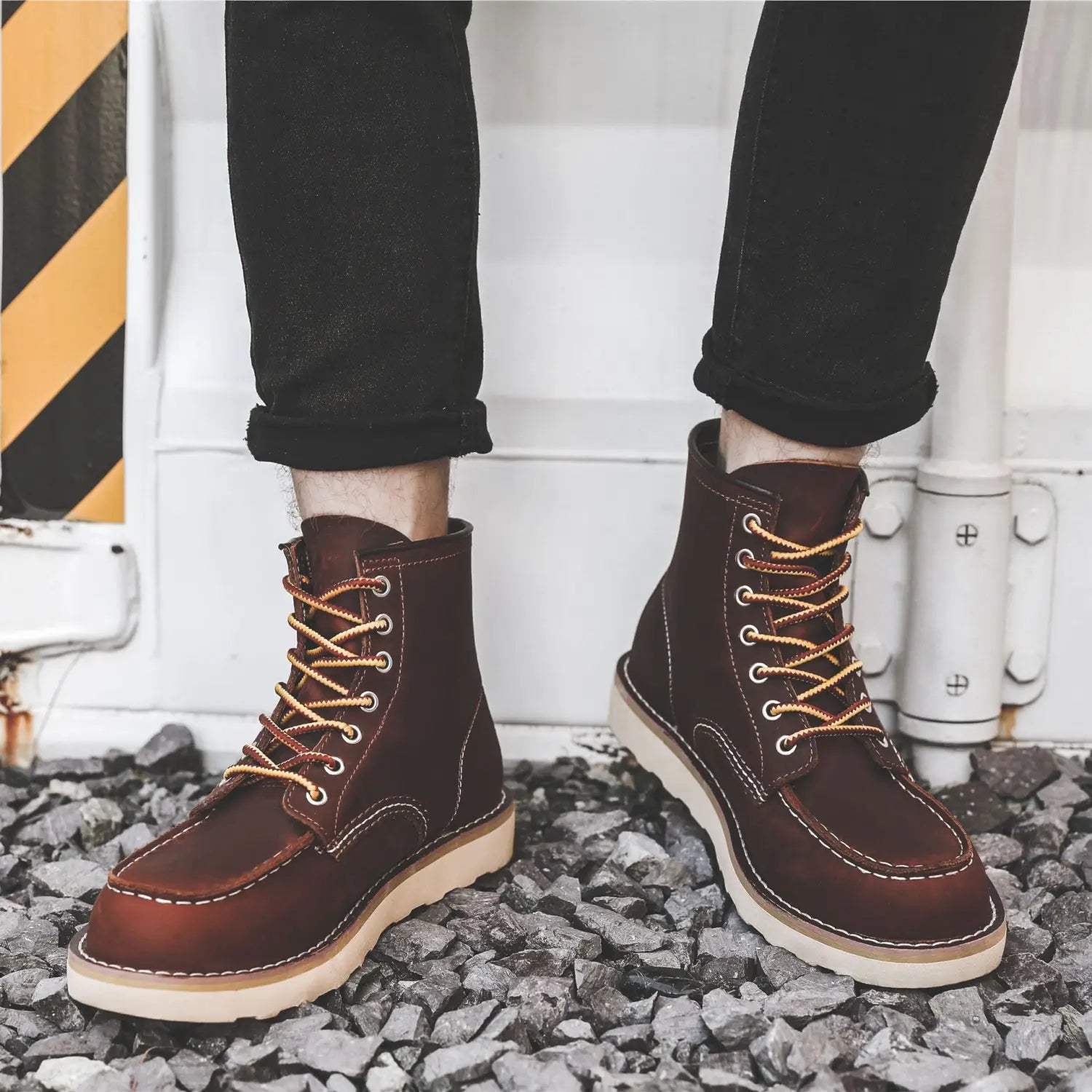 Men’s Retro Slip-On Flat Martin Workwear Boots