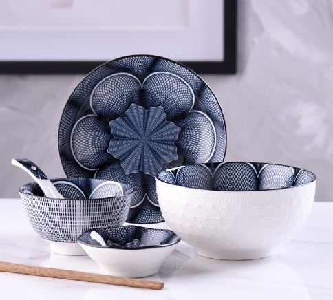 Creative Ceramic Dinnerware Set in Nordic Style