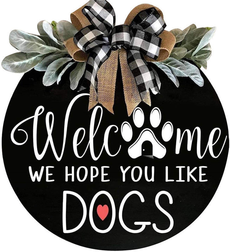 Black Round Wooden Welcome Sign with Bow Decor