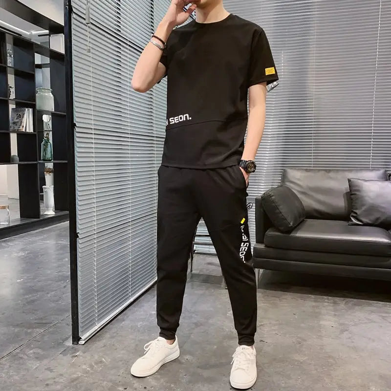 Handsome Ice Silk Men’s Short-sleeved Sports T-shirt