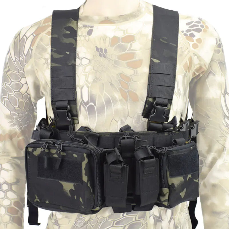 Multi-Function Tactical Suit Chest Hanging Vest