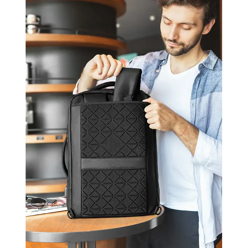 Large Capacity Anti-Theft Men's USB Charging Backpack
