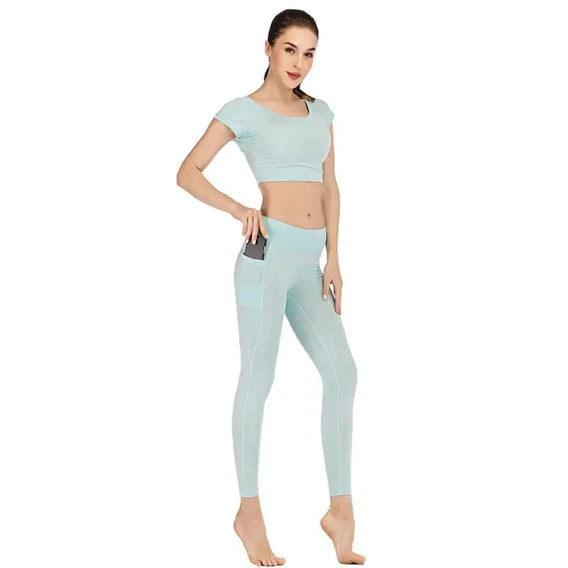 Multicolor Cropped Yoga Outfit Set for Women