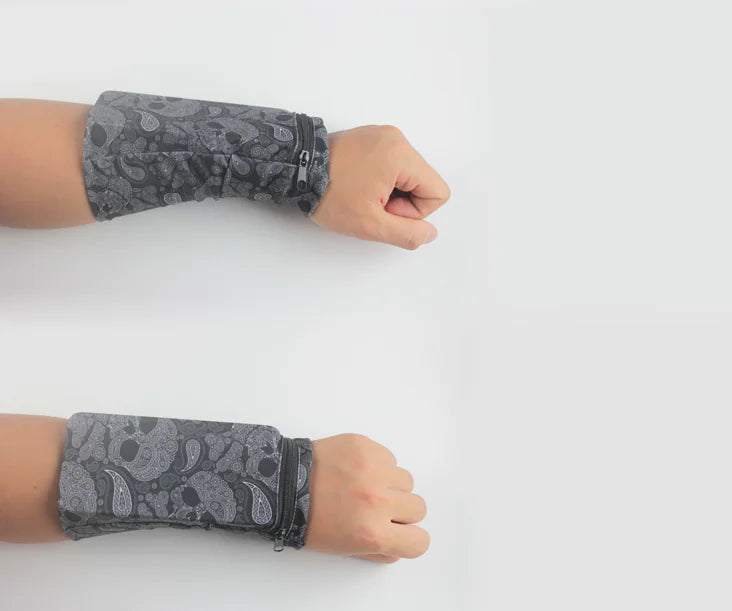 Wrist Phone Pouch for Running - Universal Arm Bag